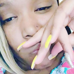 Meet your Posher, Tiffany